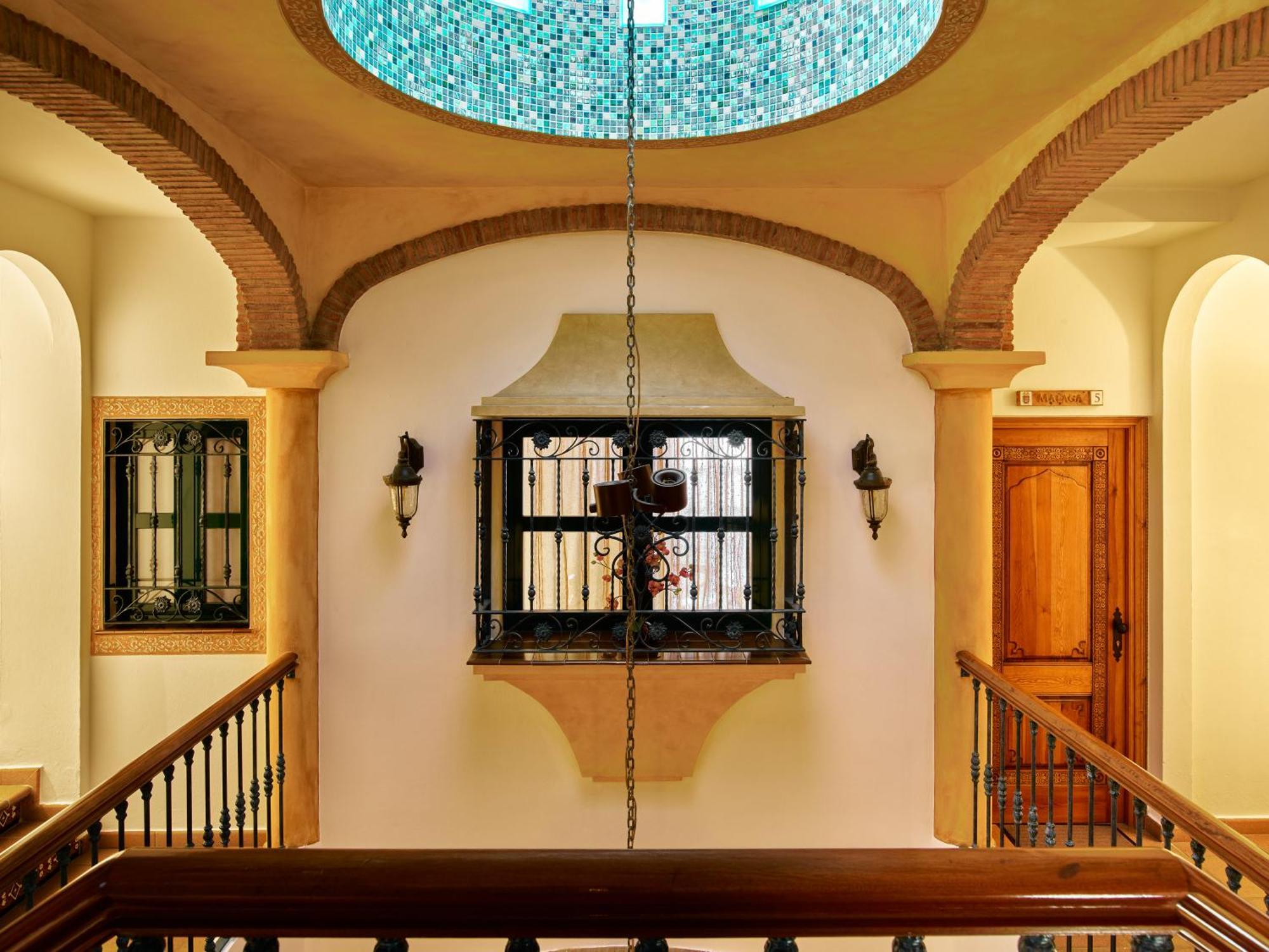 Apartamentos Turisticos Casa De La Borrega Estepona Kültér fotó