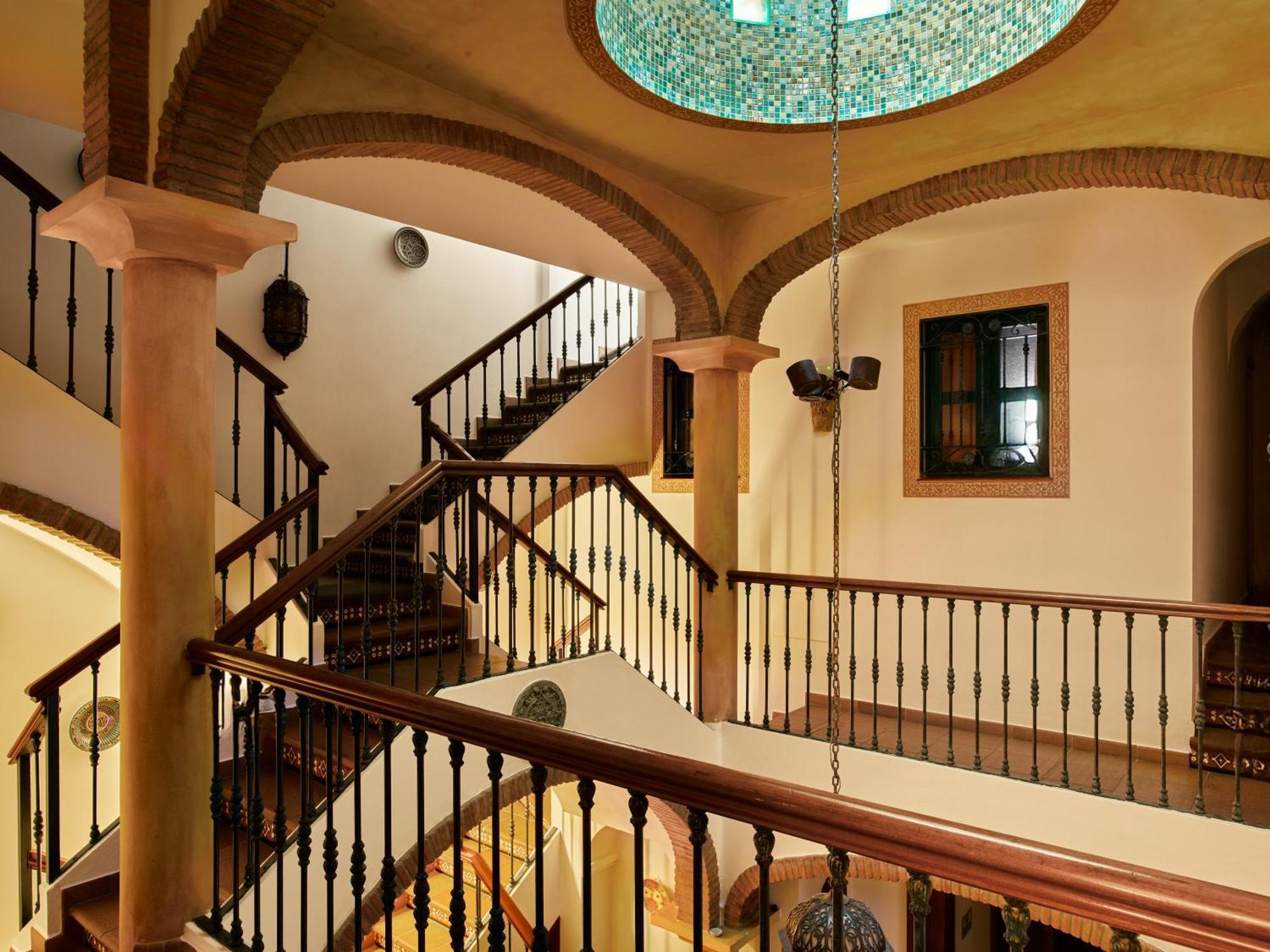 Apartamentos Turisticos Casa De La Borrega Estepona Kültér fotó