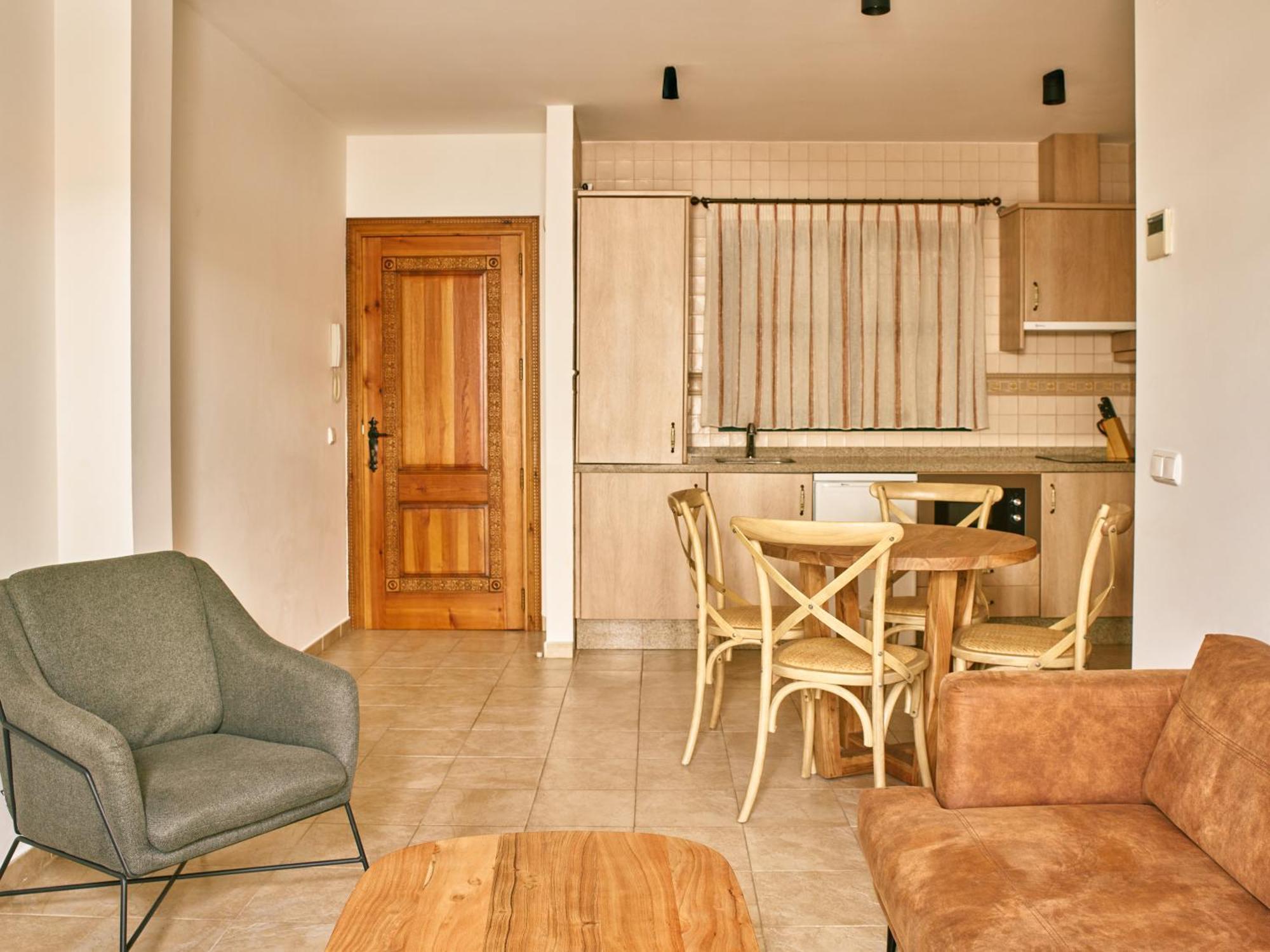 Apartamentos Turisticos Casa De La Borrega Estepona Kültér fotó